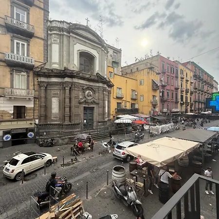 Dimora Dei Vergini ,rione Sanita,centro Storico,5 Min Dalla Metro ,fino A 6 Ospiti *